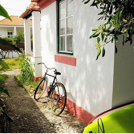 Getwet Surfcamp II Hostel Costa da Caparica Exterior photo