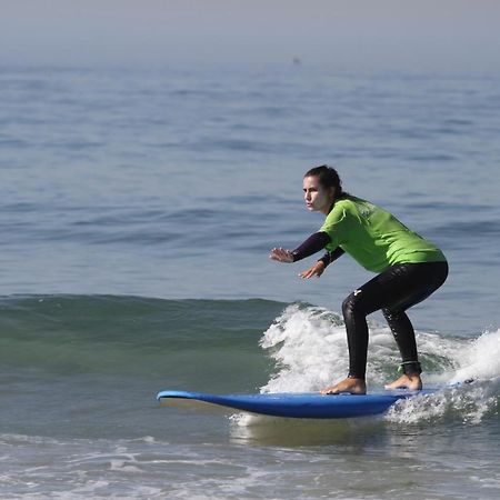 Getwet Surfcamp II Hostel Costa da Caparica Exterior photo